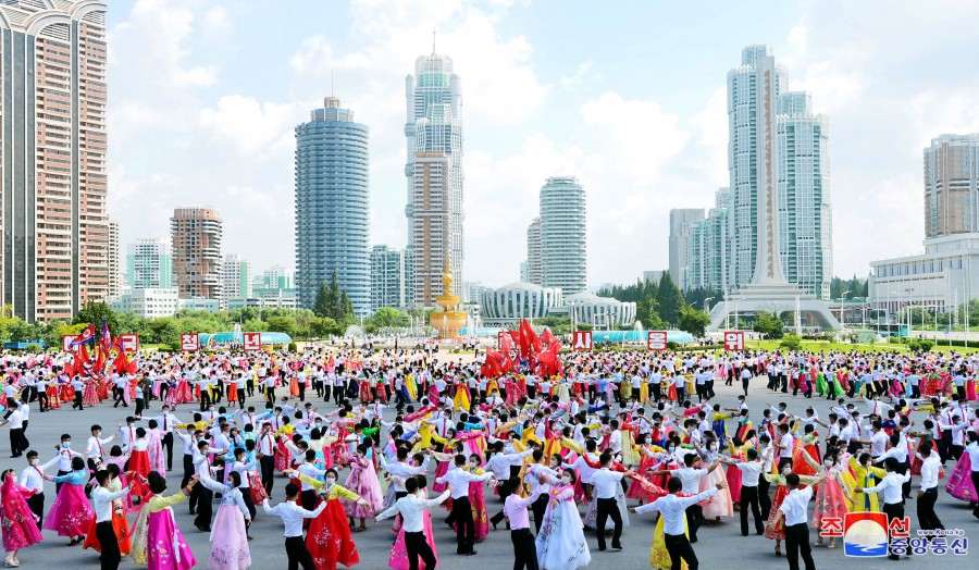 14-애국청년의 위용떨치리